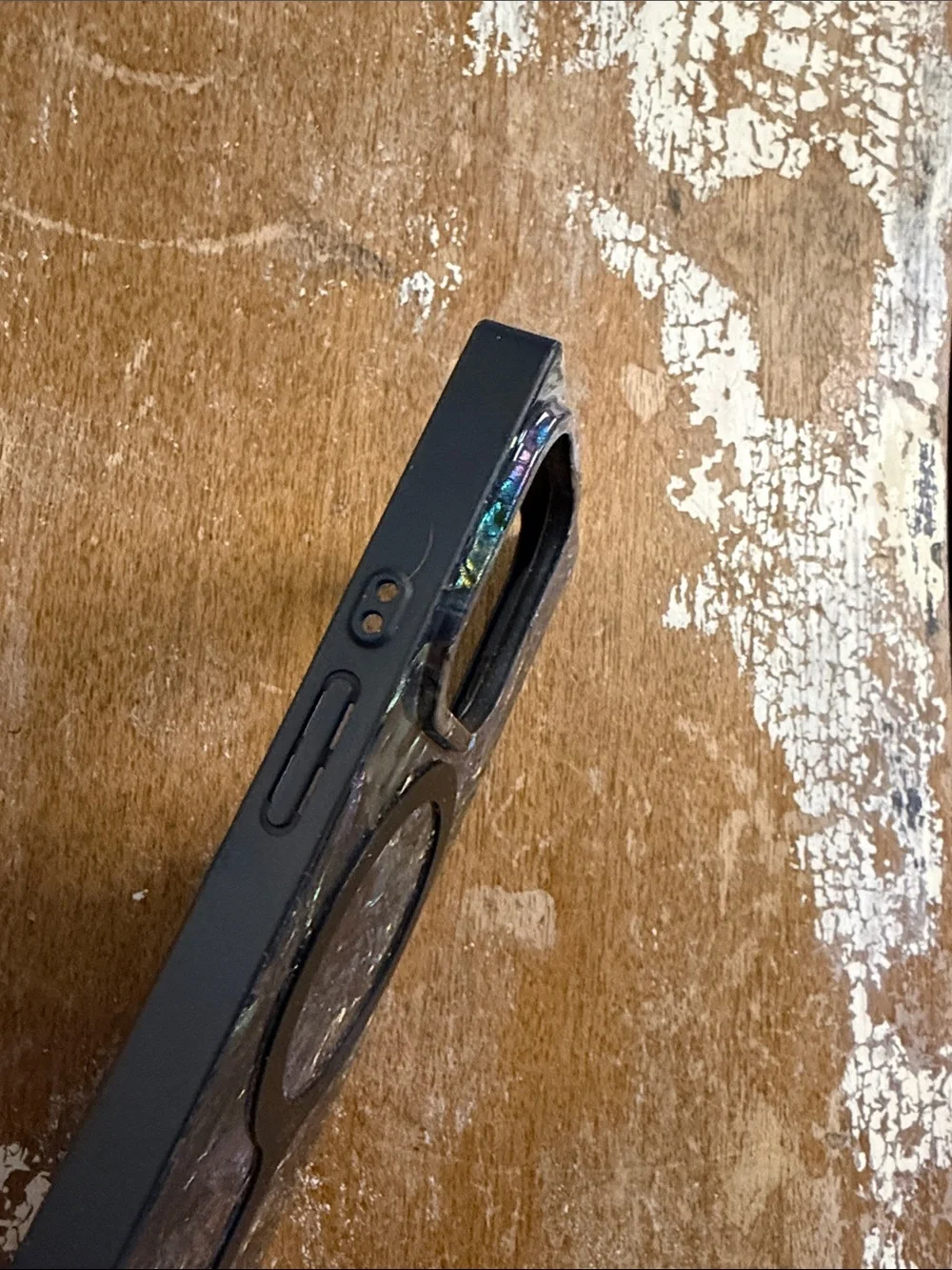 iPhone 14 Pro Iridescent Multicolor MagSafe-Compatible Phone Case